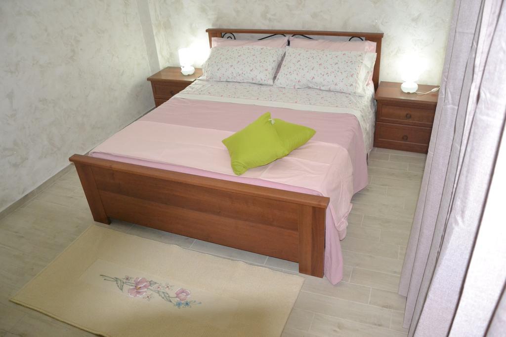 Casa Vacanza Sweet Home Giardini-Naxos Extérieur photo