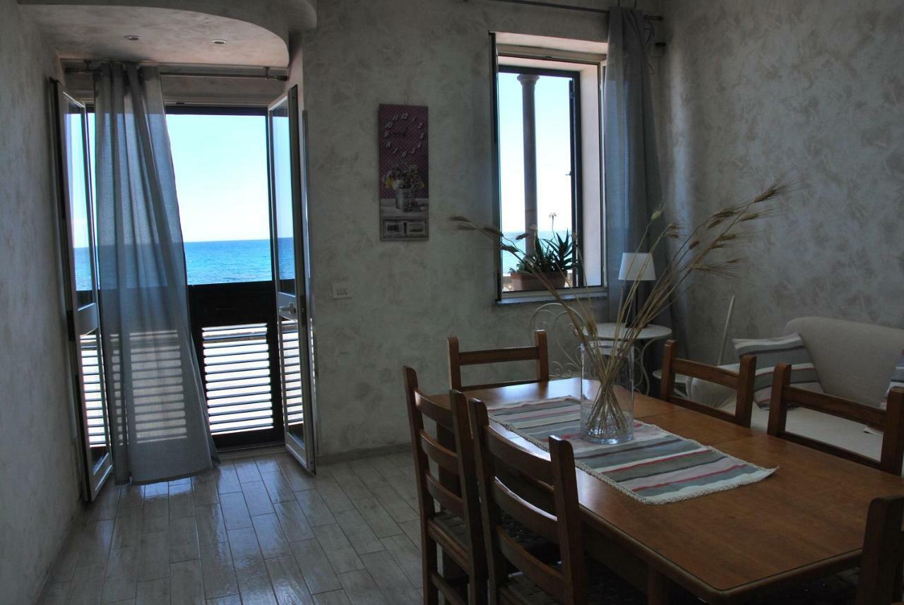 Casa Vacanza Sweet Home Giardini-Naxos Extérieur photo